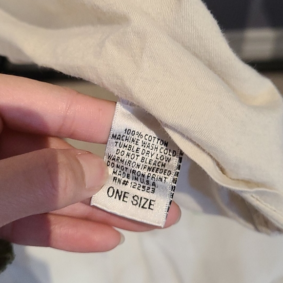 Shirt - Picture 4 of 4